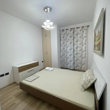 Daire Escape - & Office 3 Tiran