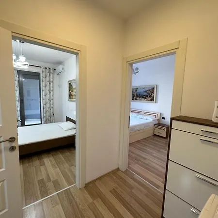 Escape - & Office 3 شقة